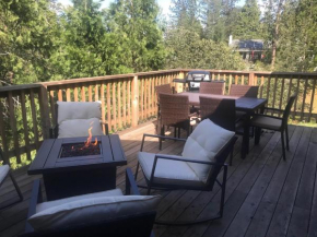Pet Friendly Grizzly Blair Lodge Cabin